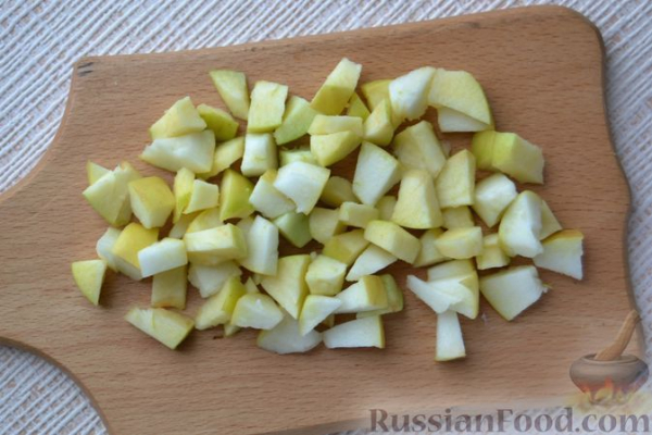 Запеканка из макарон с тыквой и яблоком