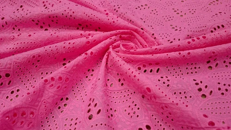 Как отличать ткани: лучшие материалы для одежды